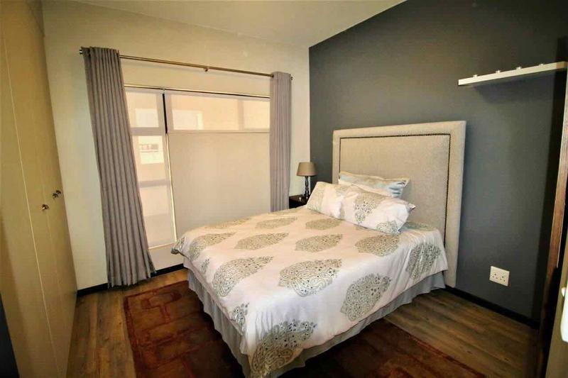 2 Bedroom Property for Sale in Rosebank Gauteng