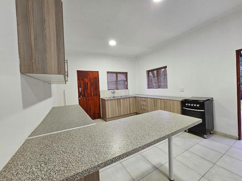 To Let 2 Bedroom Property for Rent in Zonnehoewe A H Gauteng