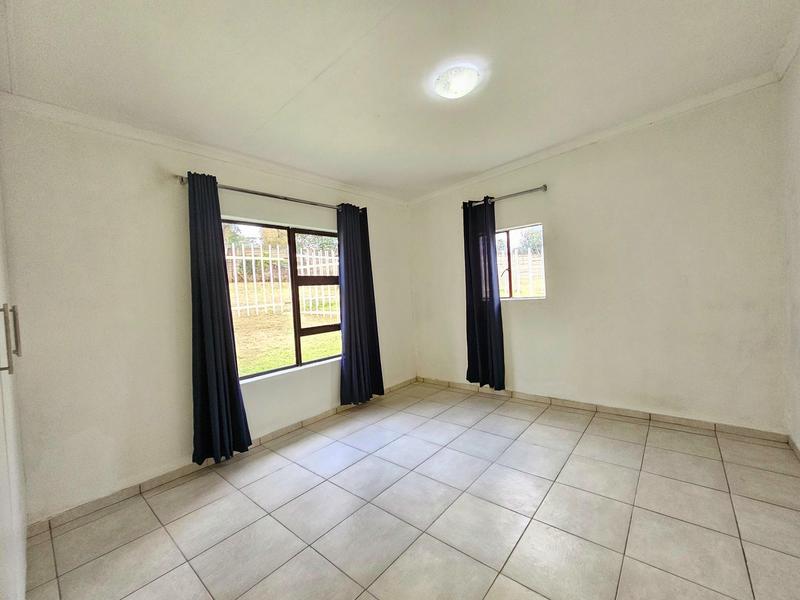 To Let 2 Bedroom Property for Rent in Zonnehoewe A H Gauteng