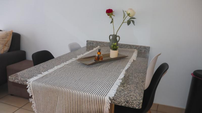 1 Bedroom Property for Sale in Beverley Gauteng