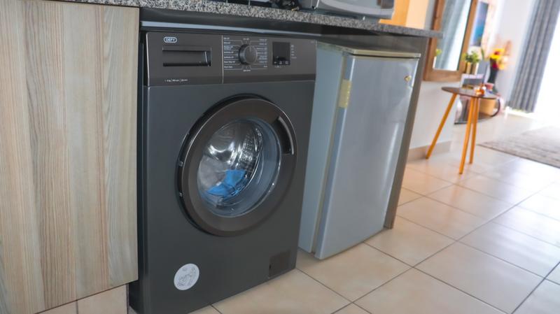 1 Bedroom Property for Sale in Beverley Gauteng