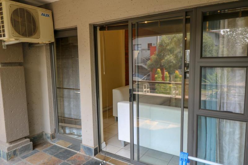 To Let 2 Bedroom Property for Rent in Rivonia Gauteng