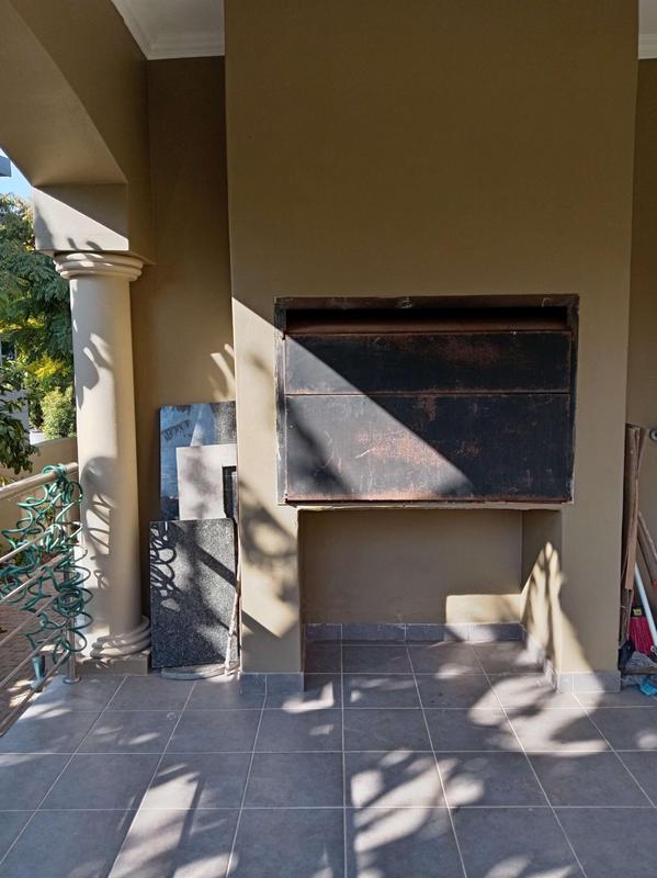 4 Bedroom Property for Sale in Bushwillow Park Estate Gauteng