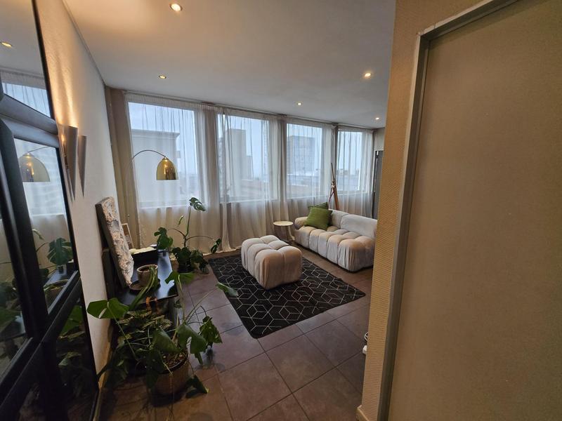 To Let 1 Bedroom Property for Rent in Marshalltown Gauteng