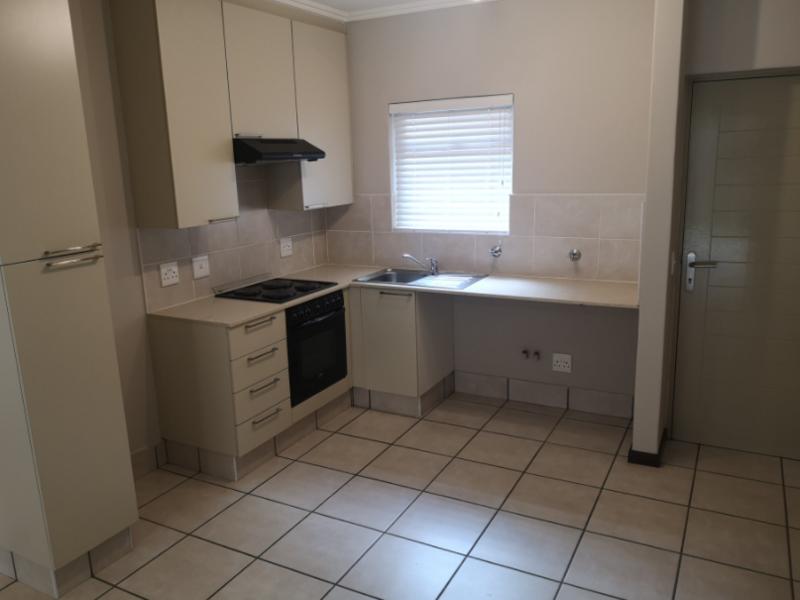 To Let 1 Bedroom Property for Rent in Bryanston Gauteng