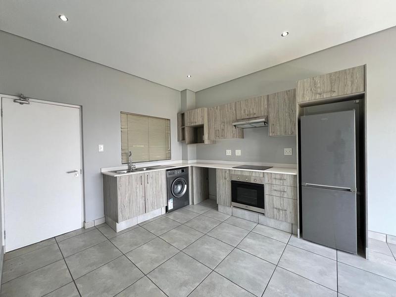 To Let 1 Bedroom Property for Rent in Broadacres Gauteng