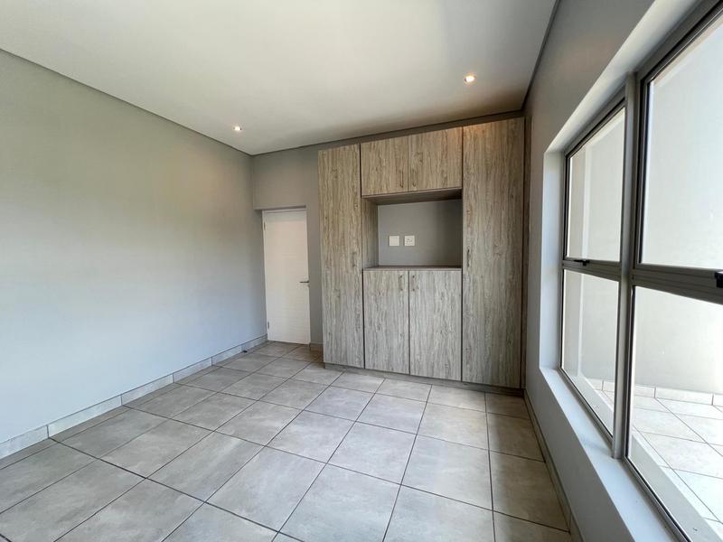 To Let 1 Bedroom Property for Rent in Broadacres Gauteng