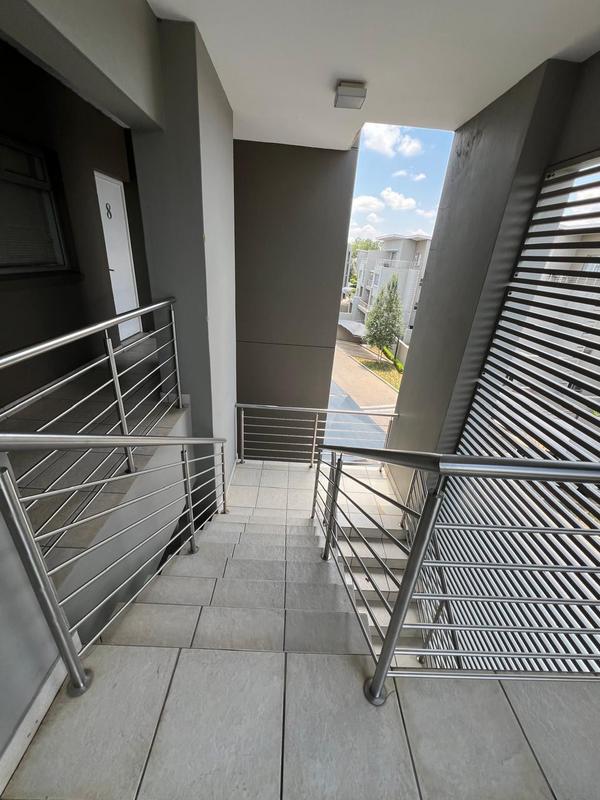 To Let 1 Bedroom Property for Rent in Broadacres Gauteng