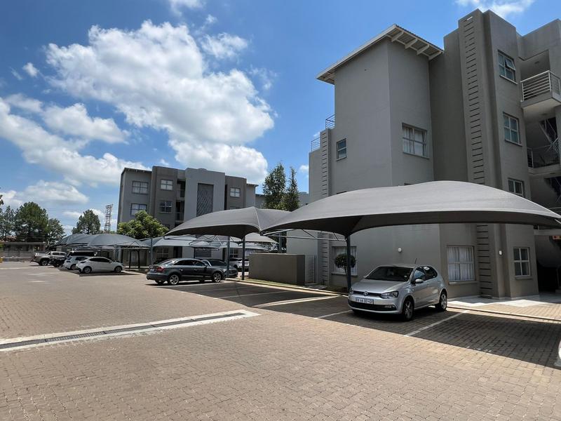 To Let 1 Bedroom Property for Rent in Broadacres Gauteng