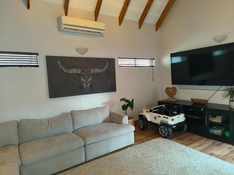 3 Bedroom Property for Sale in Faerie Glen Gauteng