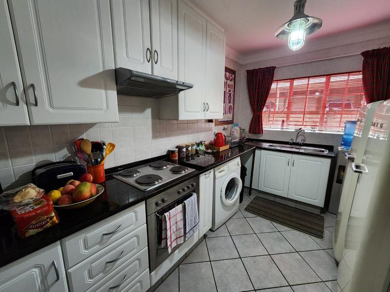 3 Bedroom Property for Sale in Florauna Gauteng