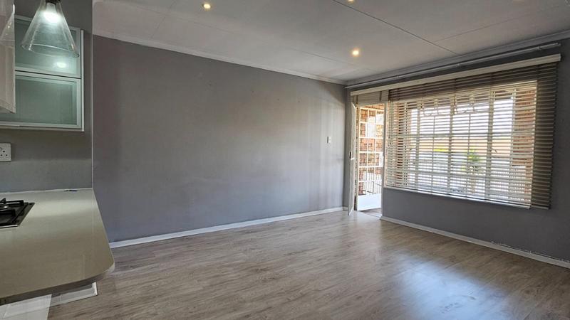 2 Bedroom Property for Sale in New Redruth Gauteng