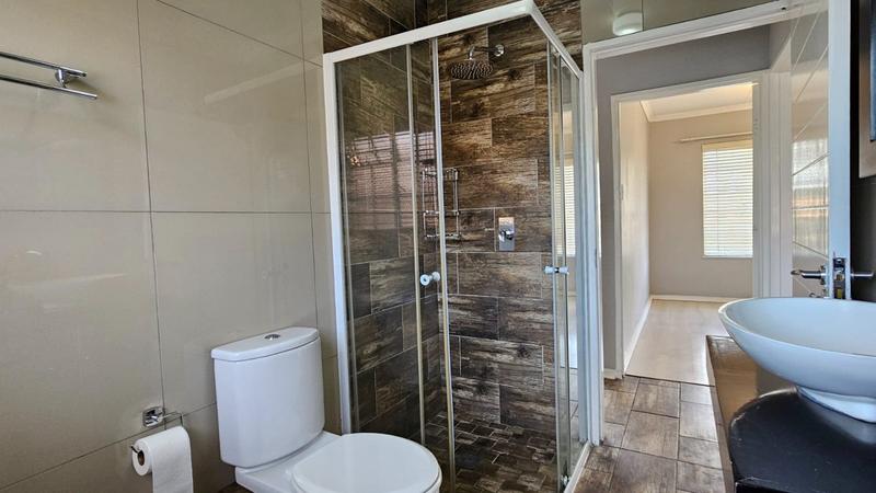 2 Bedroom Property for Sale in New Redruth Gauteng