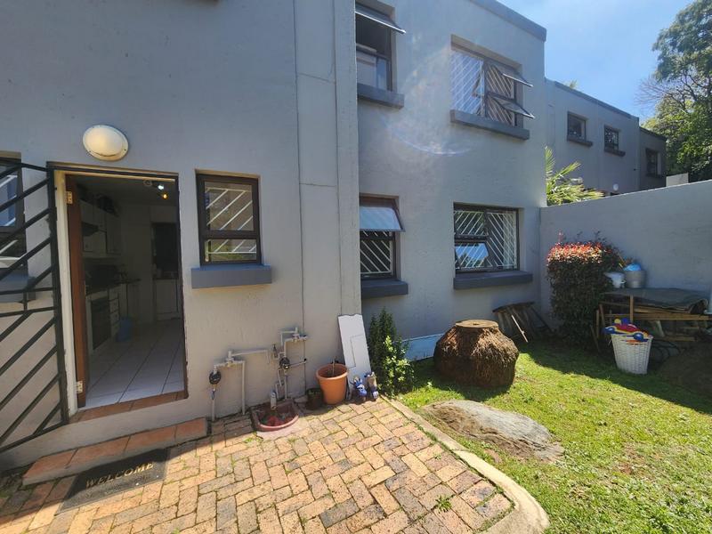2 Bedroom Property for Sale in Bassonia Gauteng