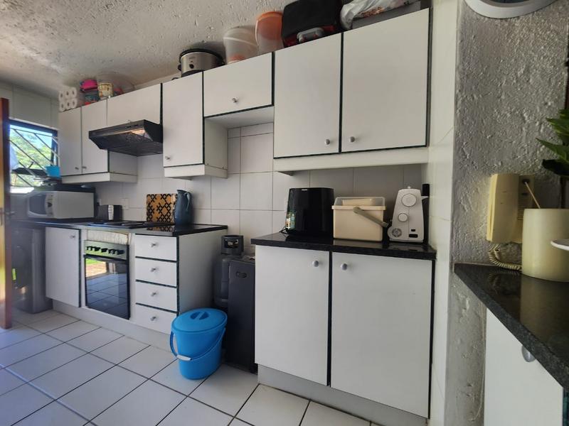 2 Bedroom Property for Sale in Bassonia Gauteng