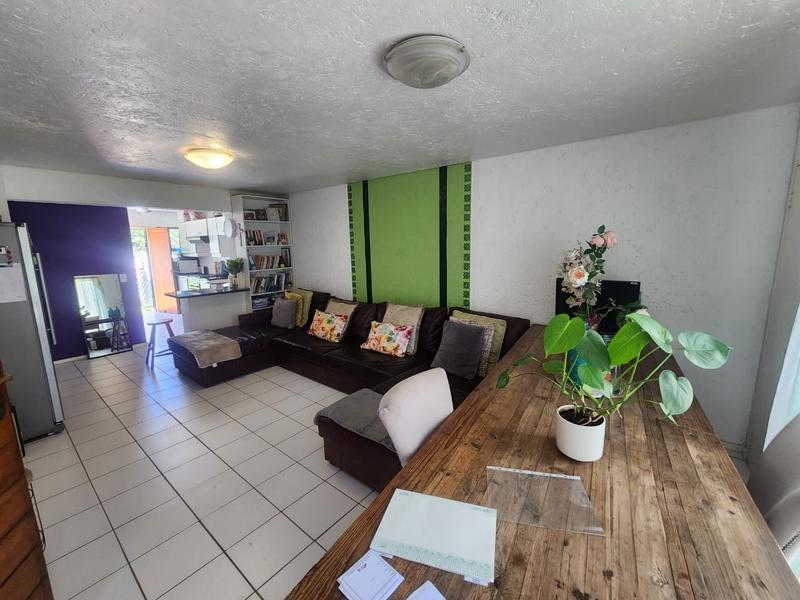 2 Bedroom Property for Sale in Bassonia Gauteng