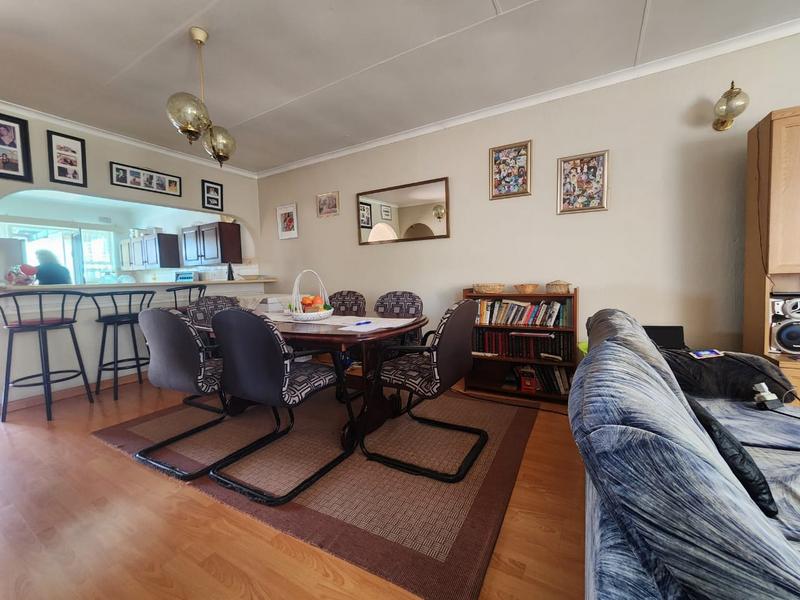 3 Bedroom Property for Sale in Mulbarton Gauteng