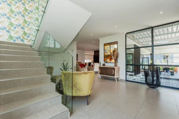 5 Bedroom Property for Sale in Aspen Hills Gauteng