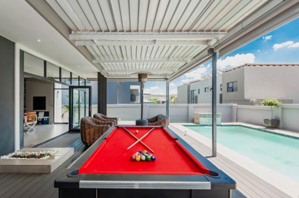 5 Bedroom Property for Sale in Aspen Hills Gauteng