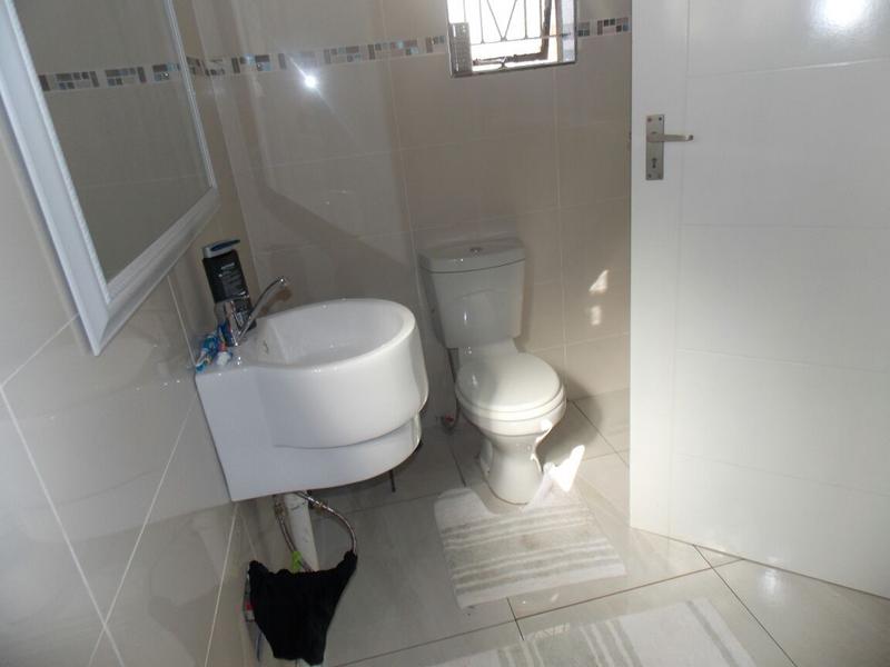 To Let 3 Bedroom Property for Rent in Meyerton Central Gauteng