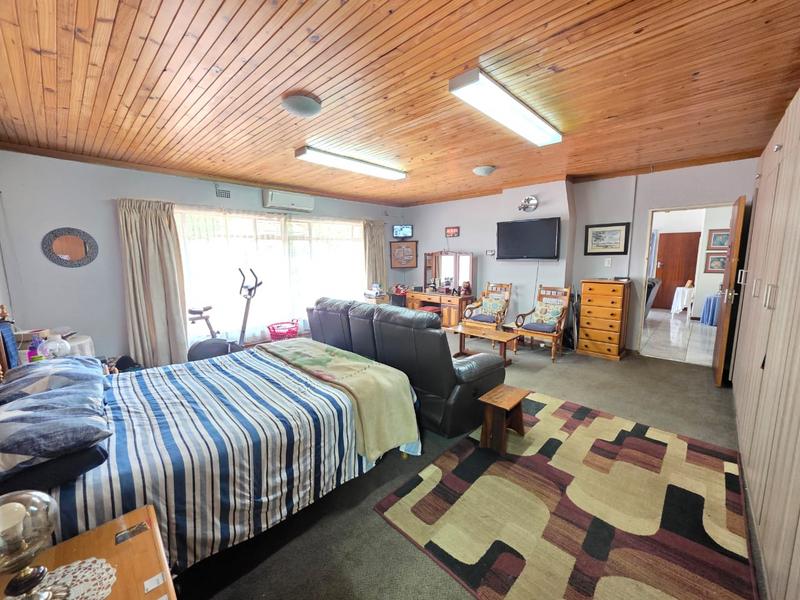 5 Bedroom Property for Sale in Meyerton Central Gauteng