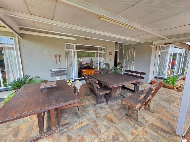 5 Bedroom Property for Sale in Meyerton Central Gauteng