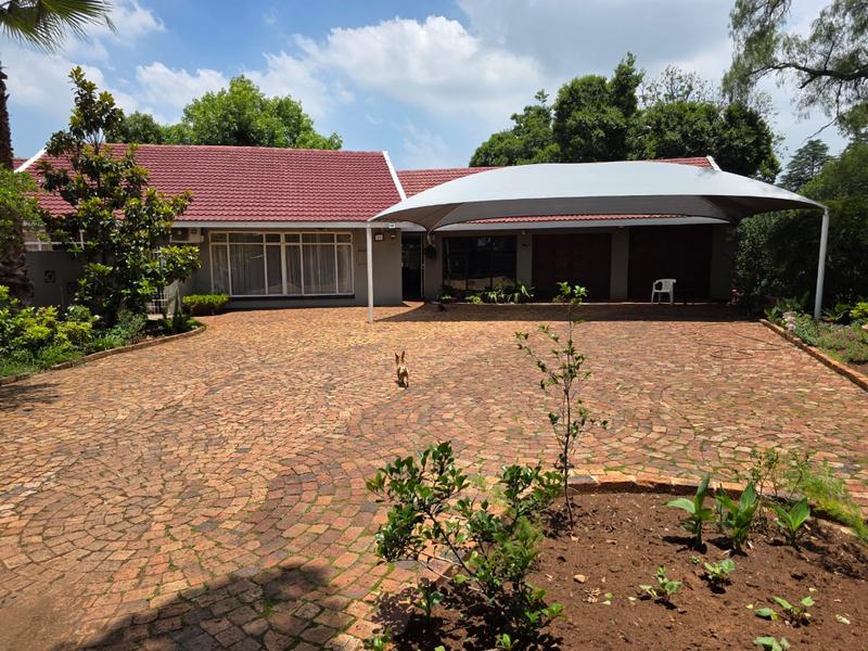 5 Bedroom Property for Sale in Meyerton Central Gauteng
