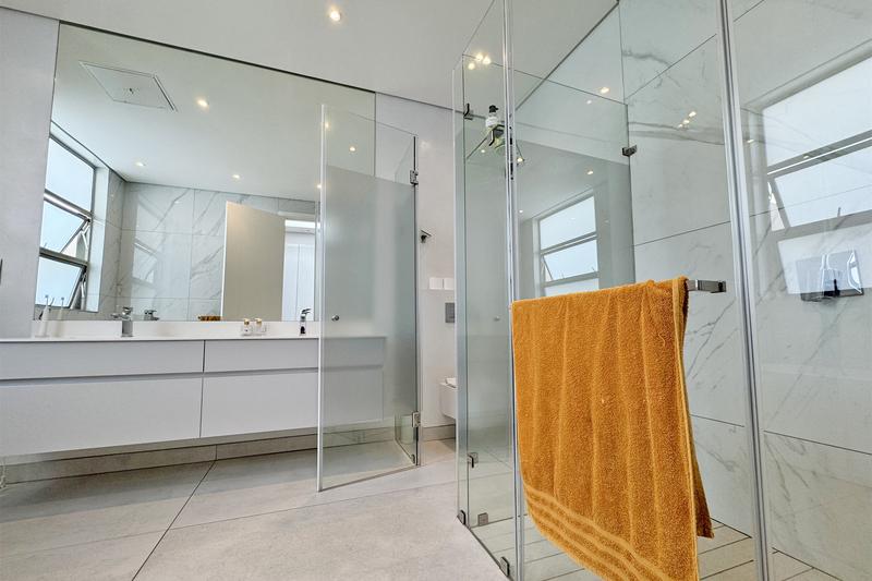 To Let 4 Bedroom Property for Rent in Morningside Gauteng