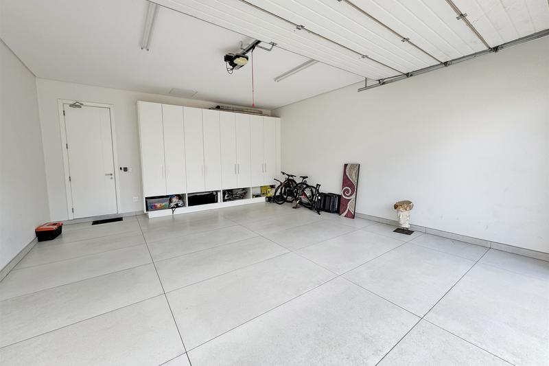 To Let 4 Bedroom Property for Rent in Morningside Gauteng