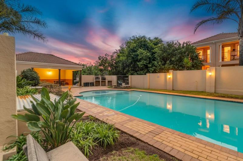 2 Bedroom Property for Sale in Robindale Gauteng