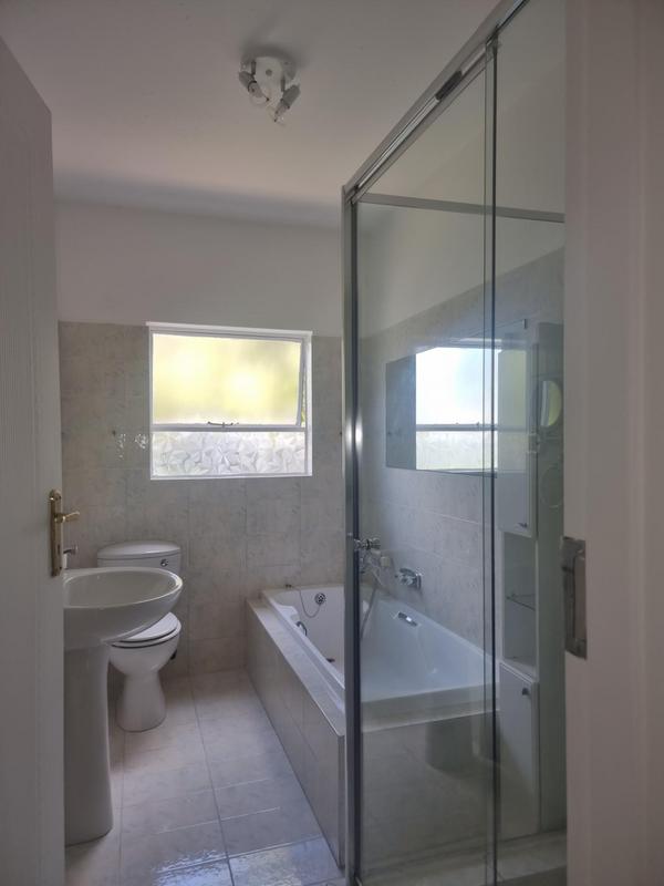 2 Bedroom Property for Sale in Bedfordview Gauteng