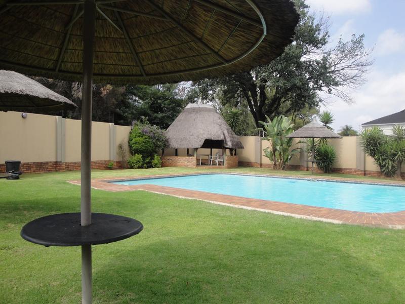2 Bedroom Property for Sale in Bedfordview Gauteng