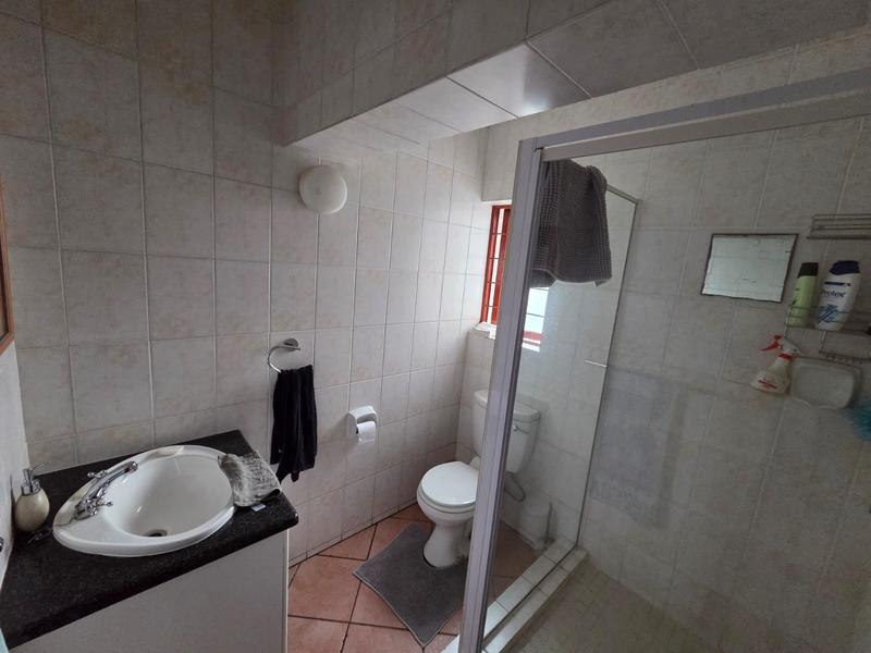 To Let 3 Bedroom Property for Rent in Sandringham Gauteng