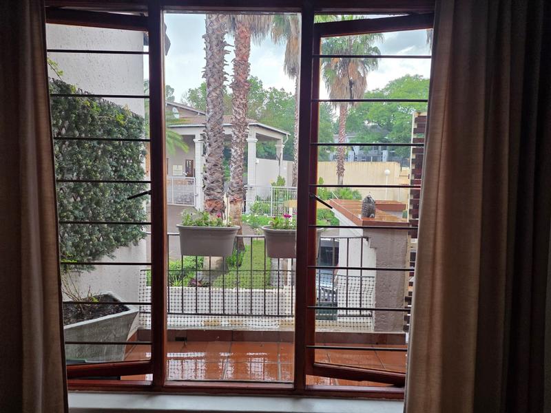 To Let 3 Bedroom Property for Rent in Sandringham Gauteng