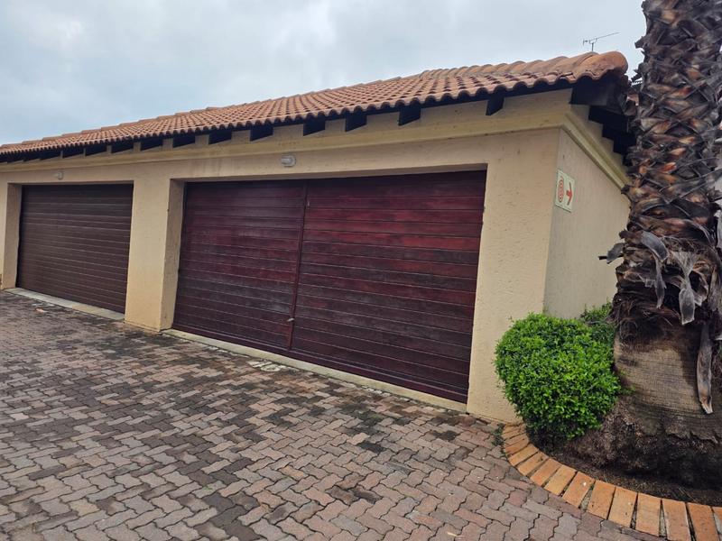 To Let 3 Bedroom Property for Rent in Sandringham Gauteng