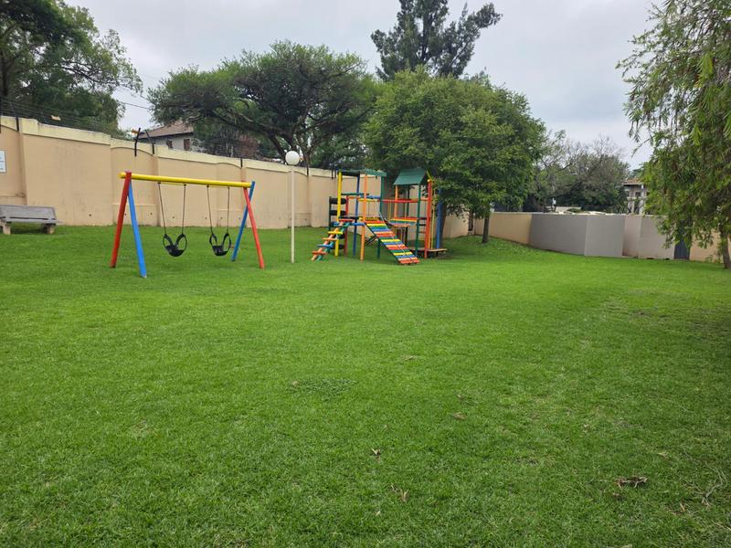 To Let 3 Bedroom Property for Rent in Sandringham Gauteng
