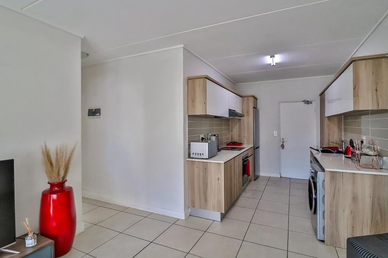 To Let 1 Bedroom Property for Rent in Modderfontein Gauteng