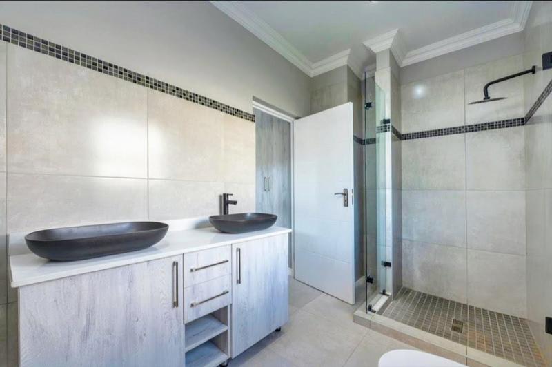 3 Bedroom Property for Sale in Bedfordview Gauteng