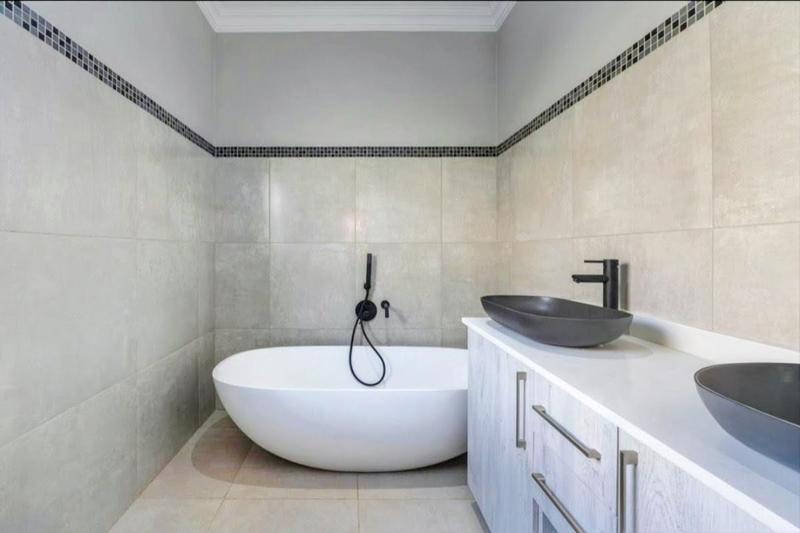 3 Bedroom Property for Sale in Bedfordview Gauteng