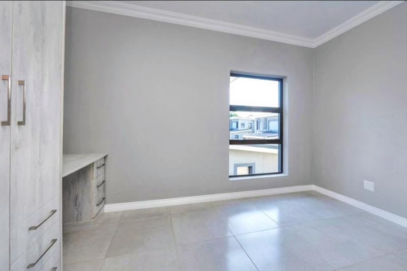 3 Bedroom Property for Sale in Bedfordview Gauteng