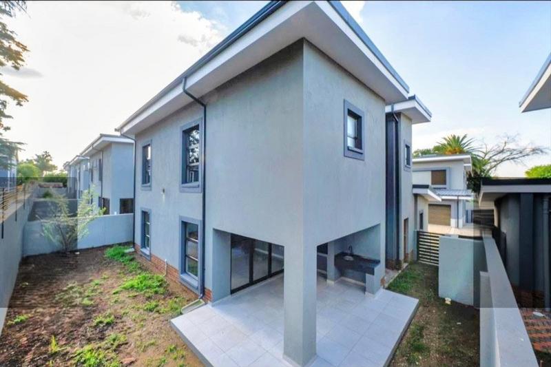 3 Bedroom Property for Sale in Bedfordview Gauteng