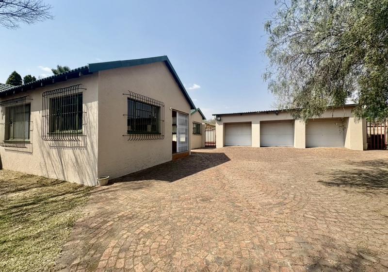 4 Bedroom Property for Sale in Elspark Gauteng