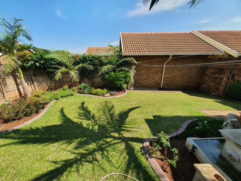 3 Bedroom Property for Sale in Florauna Gauteng