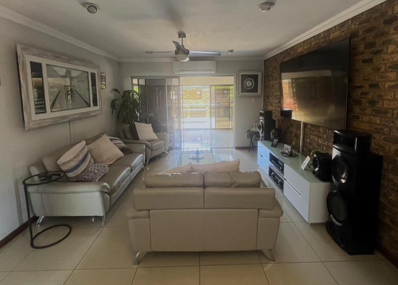 4 Bedroom Property for Sale in Sunward Park Gauteng