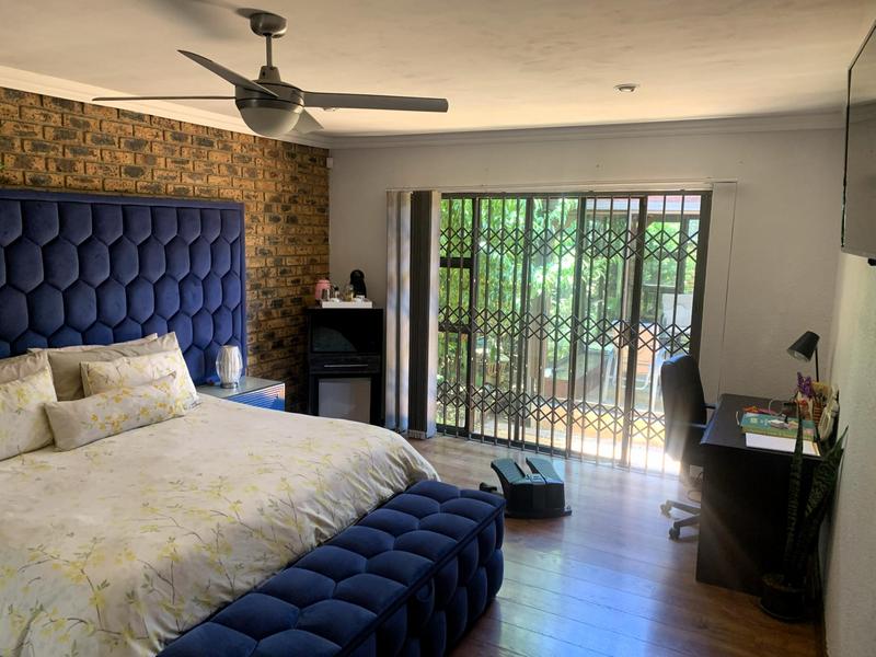 4 Bedroom Property for Sale in Sunward Park Gauteng