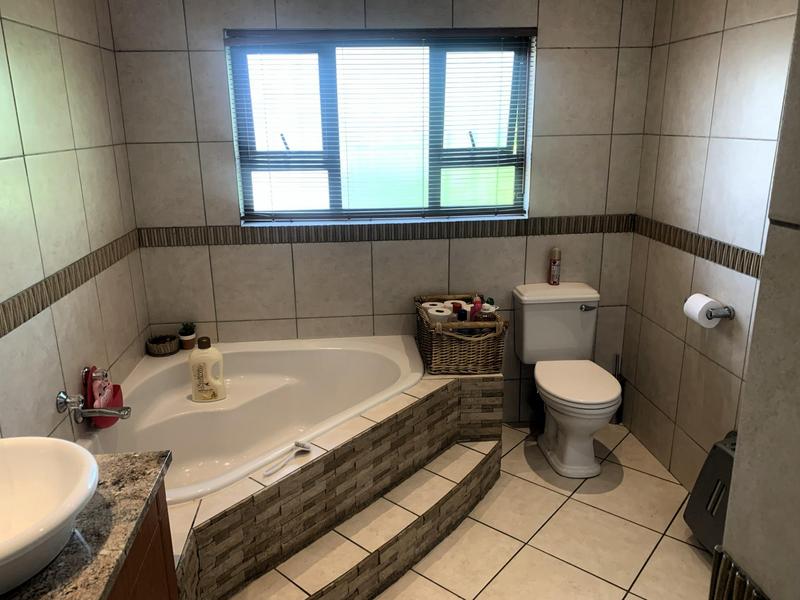 4 Bedroom Property for Sale in Sunward Park Gauteng