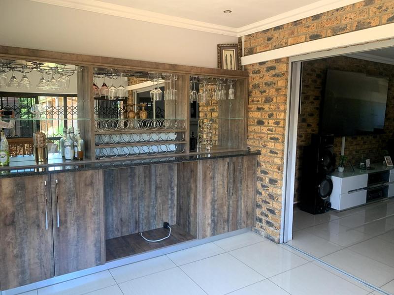 4 Bedroom Property for Sale in Sunward Park Gauteng