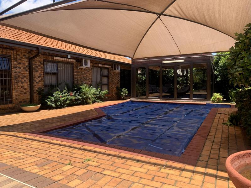 4 Bedroom Property for Sale in Sunward Park Gauteng