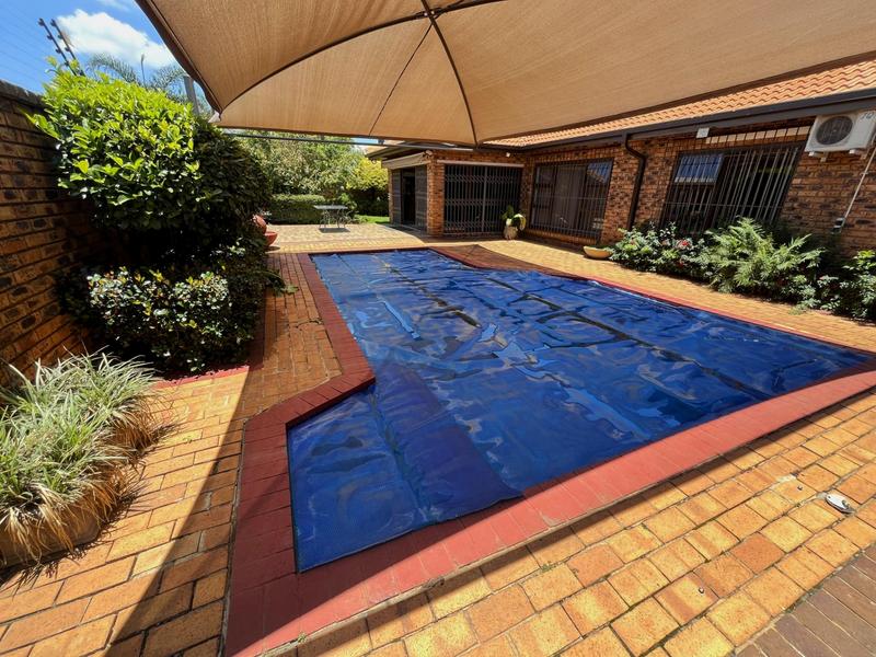 4 Bedroom Property for Sale in Sunward Park Gauteng