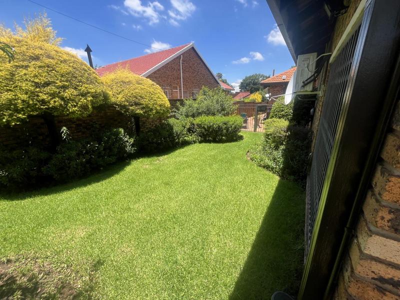 4 Bedroom Property for Sale in Sunward Park Gauteng